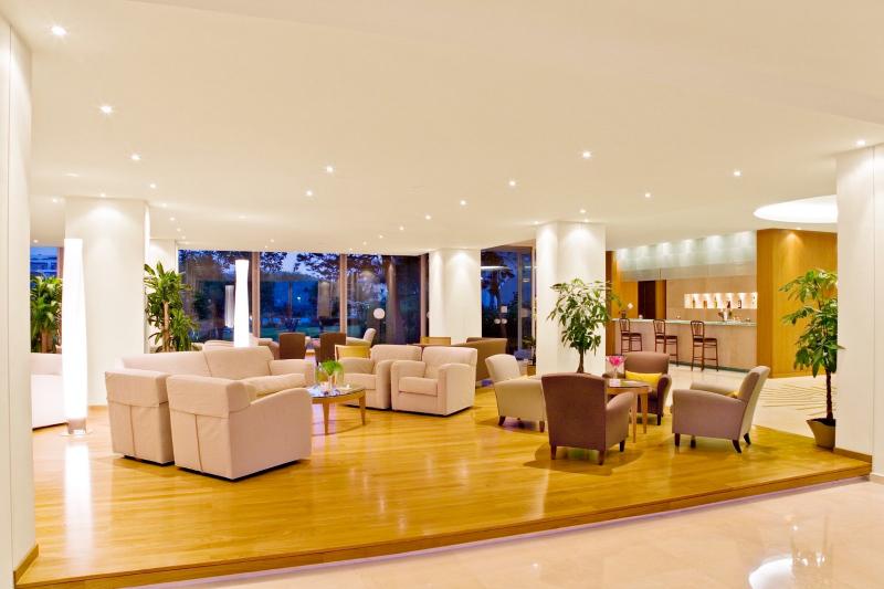 Rodosz Kalithea utazás Eden Roc Resort Hotel