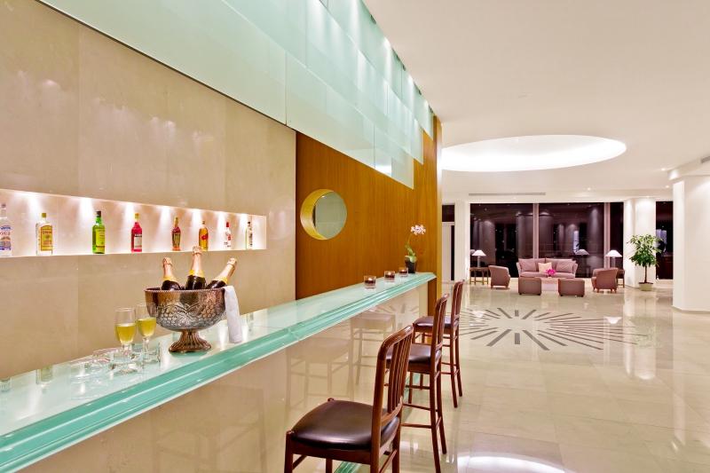 Rodosz Kalithea utazás Eden Roc Resort Hotel