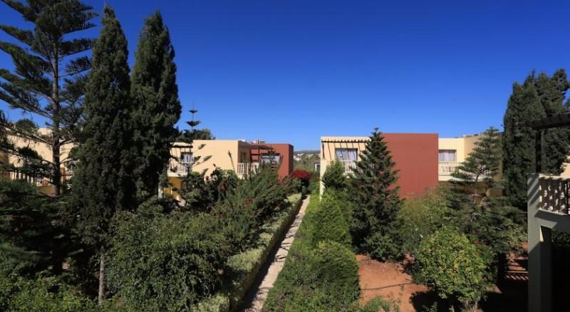 Dél-Ciprus Ayia Napa utazás Electra Holiday Village Apartmanok