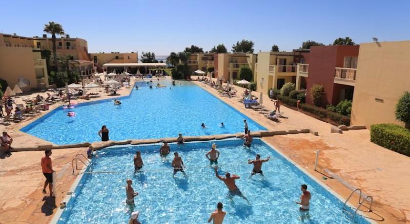 Dél-Ciprus Ayia Napa utazás Electra Holiday Village Apartmanok