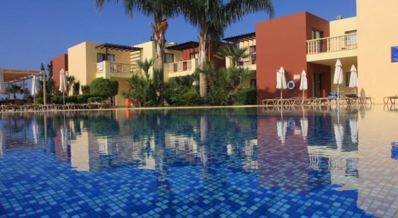 Dél-Ciprus Ayia Napa utazás Electra Holiday Village Apartmanok