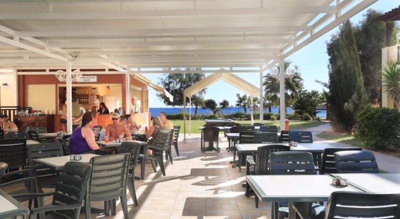 Dél-Ciprus Ayia Napa utazás Electra Holiday Village Apartmanok