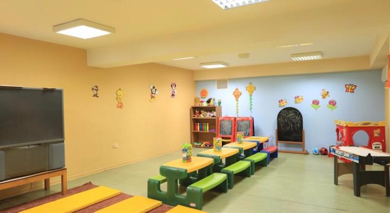 Dél-Ciprus Ayia Napa utazás Electra Holiday Village Apartmanok