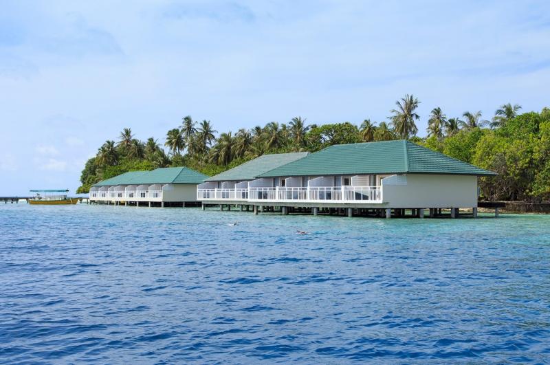 Maldív-szigetek utazás Embudu Village Hotel
