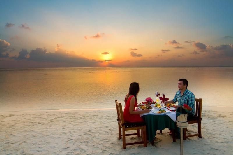 Maldív-szigetek utazás Embudu Village Hotel