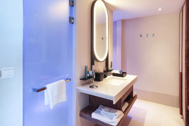 Maldív-szigetek utazás Hard Rock Hotel Maldives