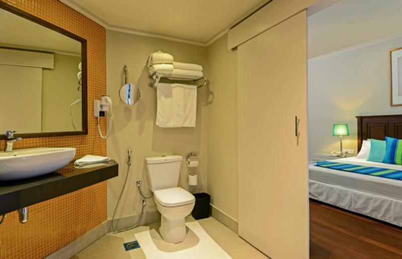 Maldív-szigetek utazás Hotel Adaaran Club Rannahli