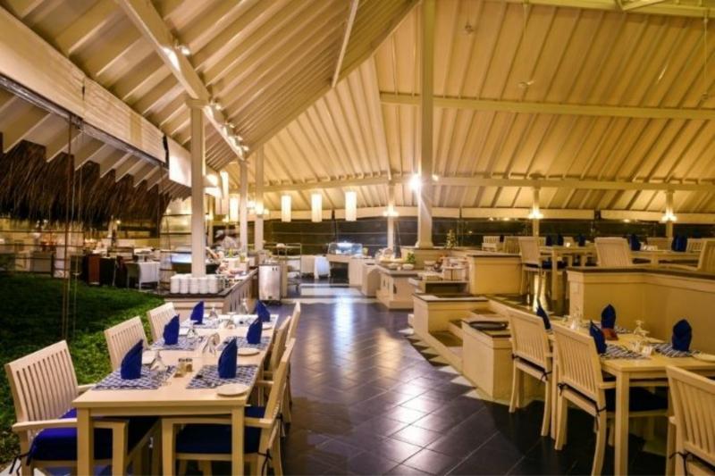 Maldív-szigetek utazás Hotel Adaaran Club Rannahli