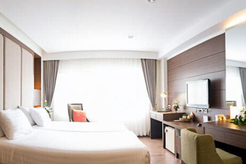 Pattaya utazás Hotel Bay Breeze