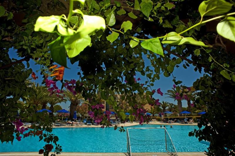 Rodosz Ialyssos utazás Hotel Blue Horizon