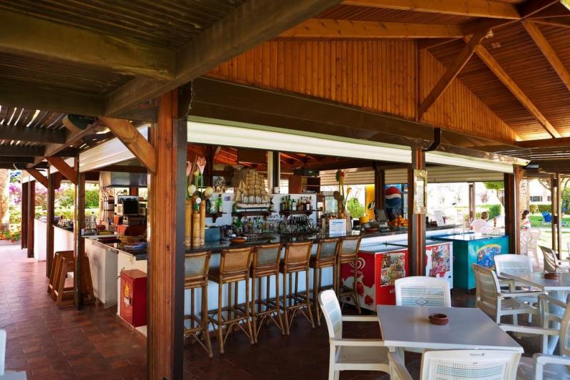 Rodosz Ialyssos utazás Hotel Blue Horizon