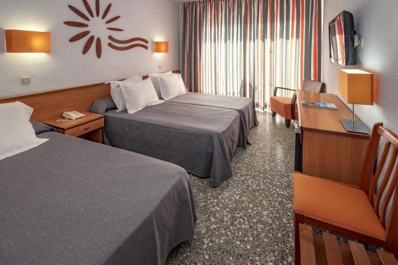 Costa Dorada Salou utazás Hotel Cala Font