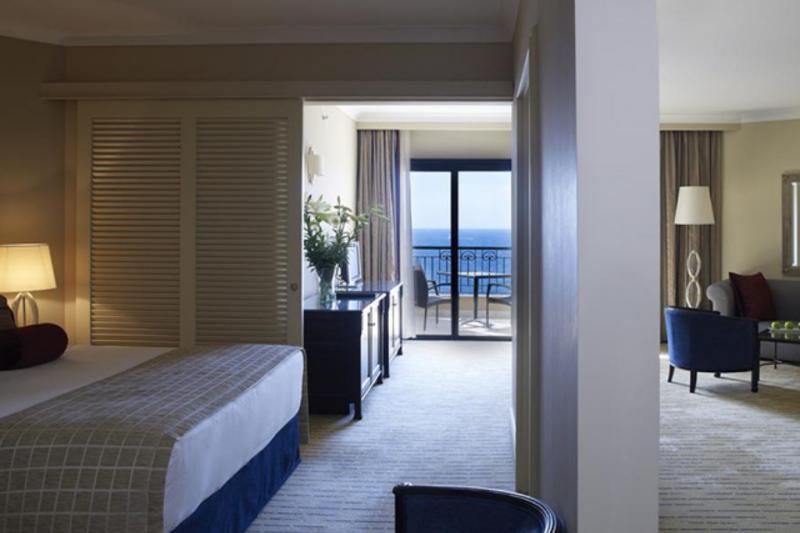 Málta St. George's Bay utazás Hotel Corinthia St. George's Bay