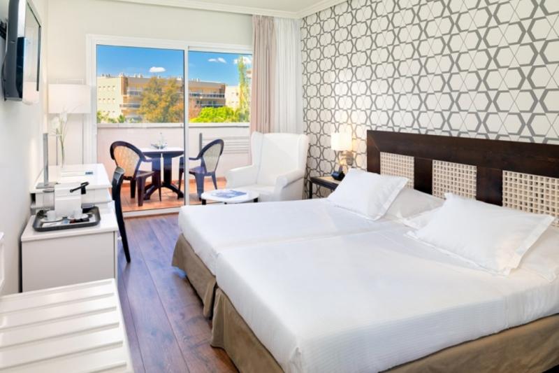 Costa Dorada Salou utazás H10 Salauris Palace