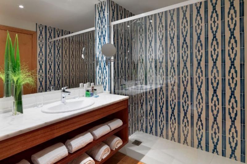 Costa Dorada Salou utazás H10 Salauris Palace