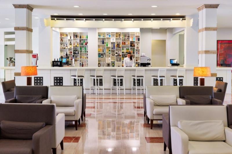 Costa Dorada Salou utazás H10 Salauris Palace