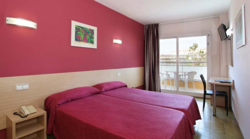 Costa Dorada Salou utazás Hotel Medplaya Calypso