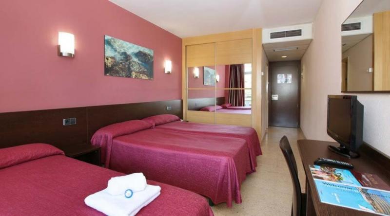 Costa Dorada Salou utazás Hotel Medplaya Calypso