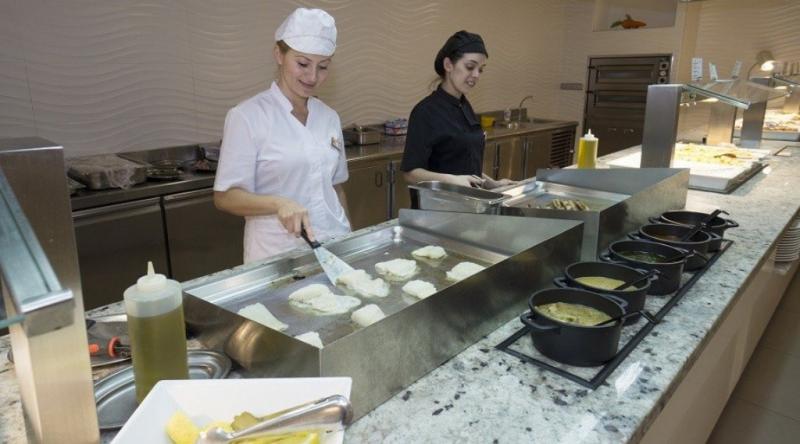 Costa Dorada Salou utazás Hotel Medplaya Calypso