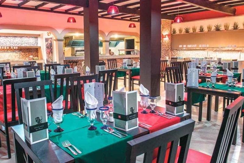 Mexikó utazás Hotel Riu Lupita