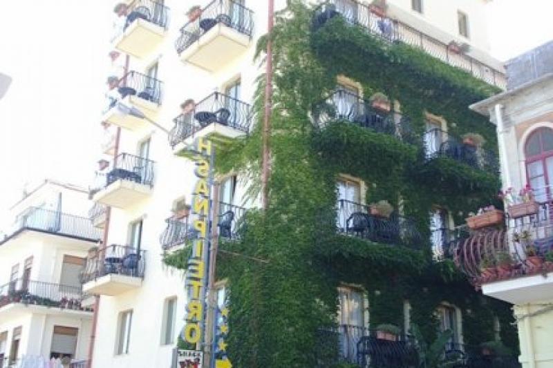 Szicília Letojanni utazás Hotel San Pietro