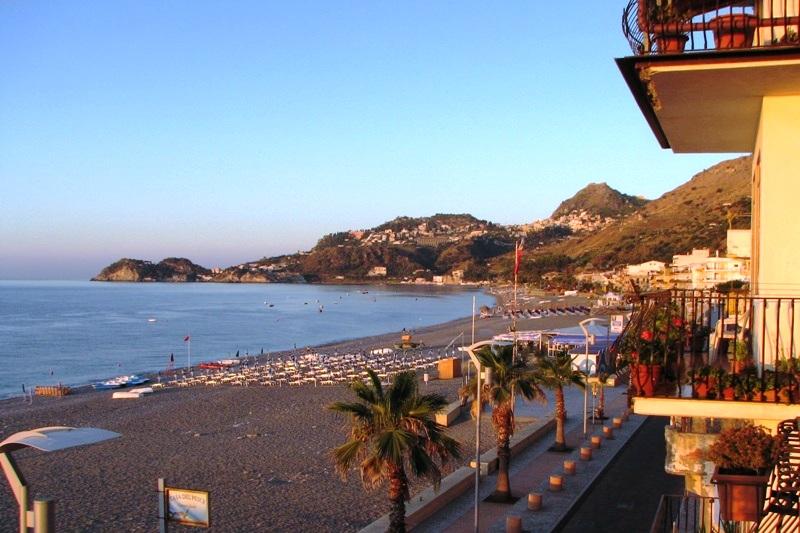 Szicília Letojanni utazás Hotel San Pietro