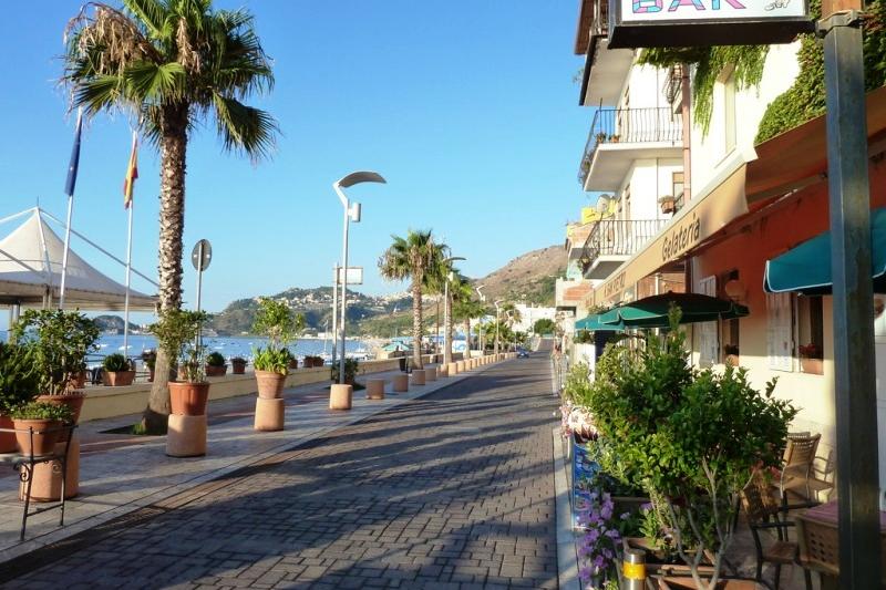 Szicília Letojanni utazás Hotel San Pietro