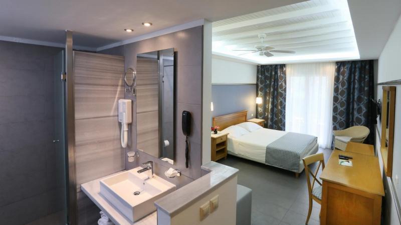 Korfu Messonghi utazás Hotel Sentido Apollo Palace