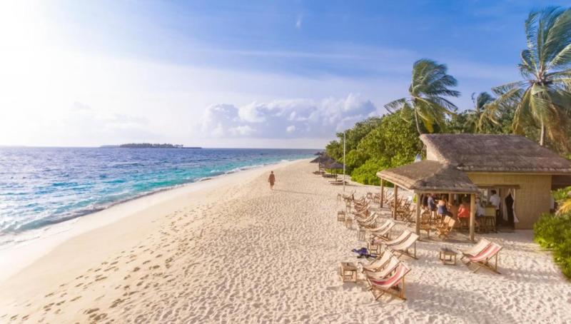 Maldív-szigetek utazás Reethi Beach Resort Hotel