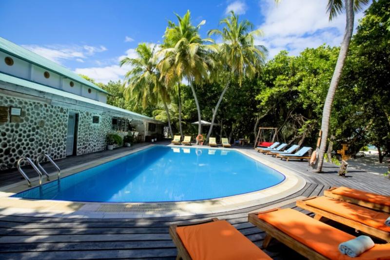 Maldív-szigetek utazás Reethi Beach Resort Hotel