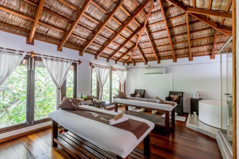 Maldív-szigetek utazás Reethi Beach Resort Hotel