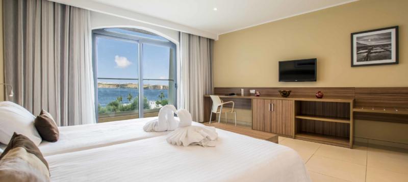 Málta utazás Szilveszter Máltán: Hotel Dolmen Resort