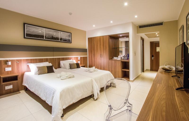 Málta utazás Szilveszter Máltán: Hotel Dolmen Resort