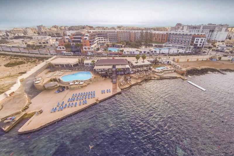 Málta utazás Szilveszter Máltán: Hotel Dolmen Resort