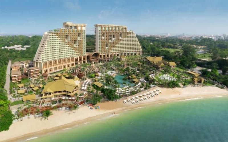 Pattaya utazás Szilveszter Thaiföldön: Centara Grand Mirage Hotel