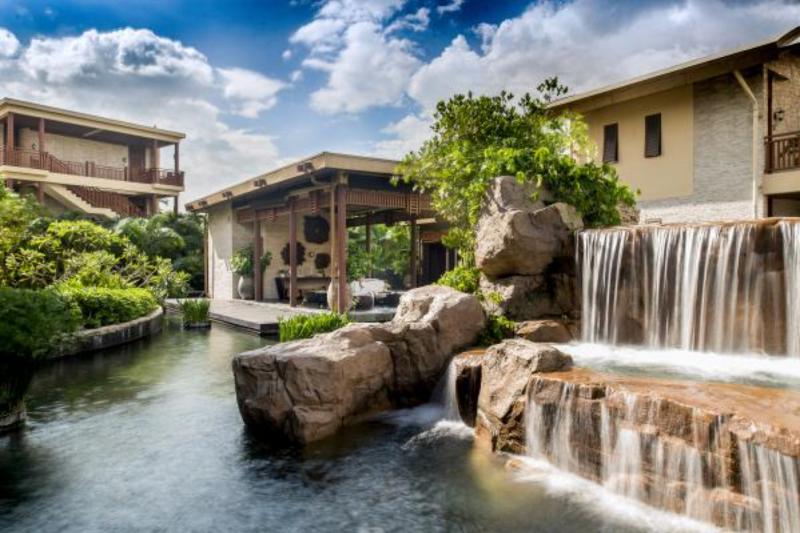 Pattaya utazás Szilveszter Thaiföldön: Centara Grand Mirage Hotel