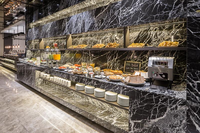 Pattaya utazás Szilveszter Thaiföldön: Mera Mare Hotel