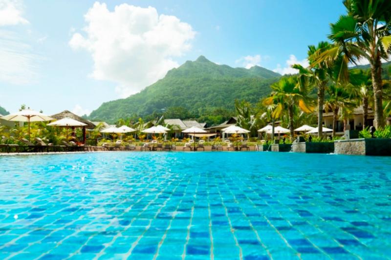 Seychelle-szigetek utazás The H Resort Beau Vallon Beach