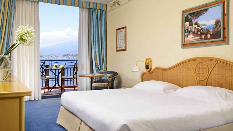 Szicília Taormina utazás Unahotels Capo Taormina