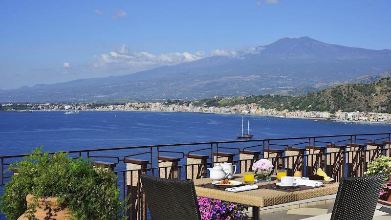 Szicília Taormina utazás Unahotels Capo Taormina