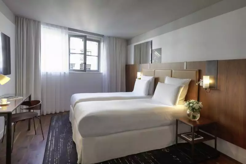 4 napos városlátogatás Párizsban - Hotel 5*