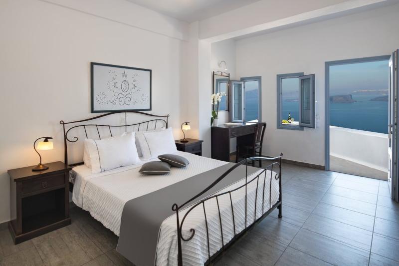 Szantorini utazás Apanemo Hotel