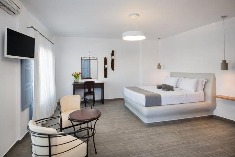 Szantorini utazás Apanemo Hotel