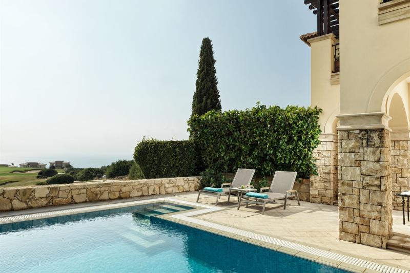 Dél-Ciprus utazás Atlantica Aphrodite Hills Hotel