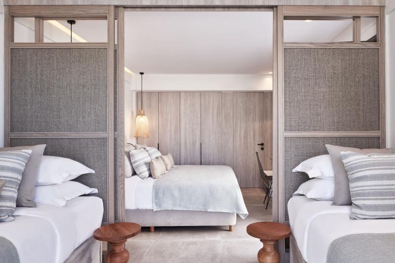 Dél-Ciprus utazás Atlantica Mare Village Paphos Hotel