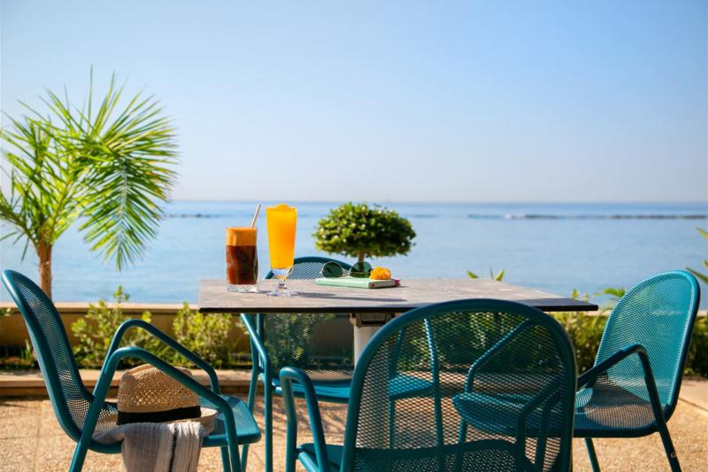 Dél-Ciprus utazás Atlantica Miramare Beach Hotel