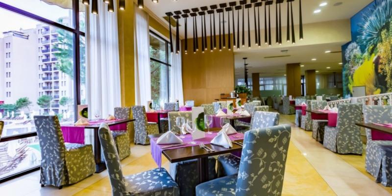 Napospart utazás Barcelo Royal Beach Hotel