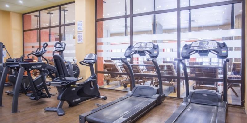 Napospart utazás Barcelo Royal Beach Hotel