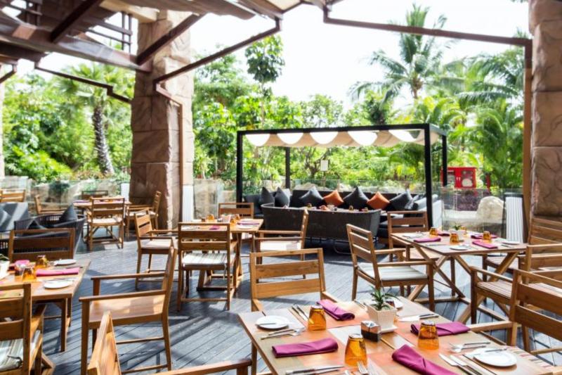 Pattaya utazás Hotel Centara Grand Mirage