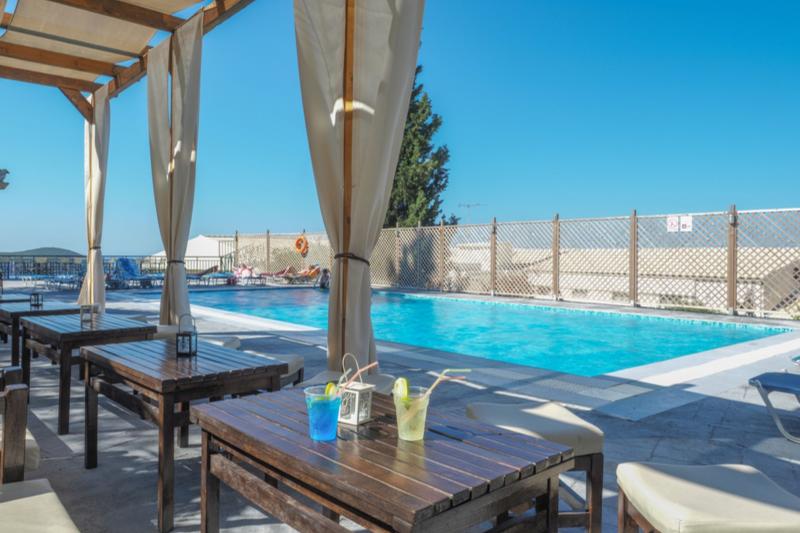 Korfu Paleokastrista utazás Hotel Paleo Artnouveau